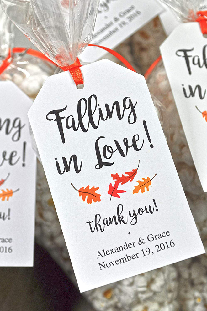 falling in love favor tags