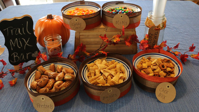 HOW-TO: Create a Trail Mix Bar at Your Wedding - Creative and Fun ...