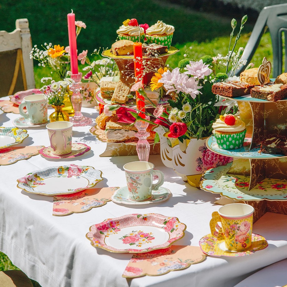 Floral teaplates