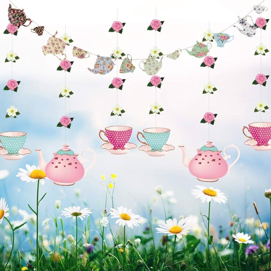 Teapot hanging garlands
